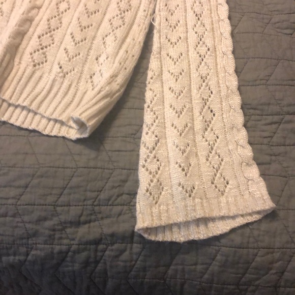 Sweater - Picture 2 of 4